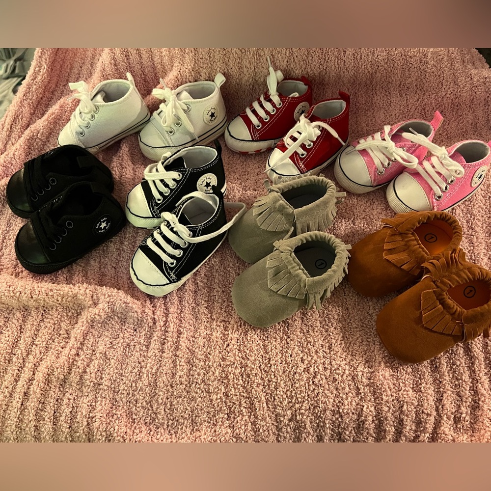 Baby girl infants size 1 show bundle